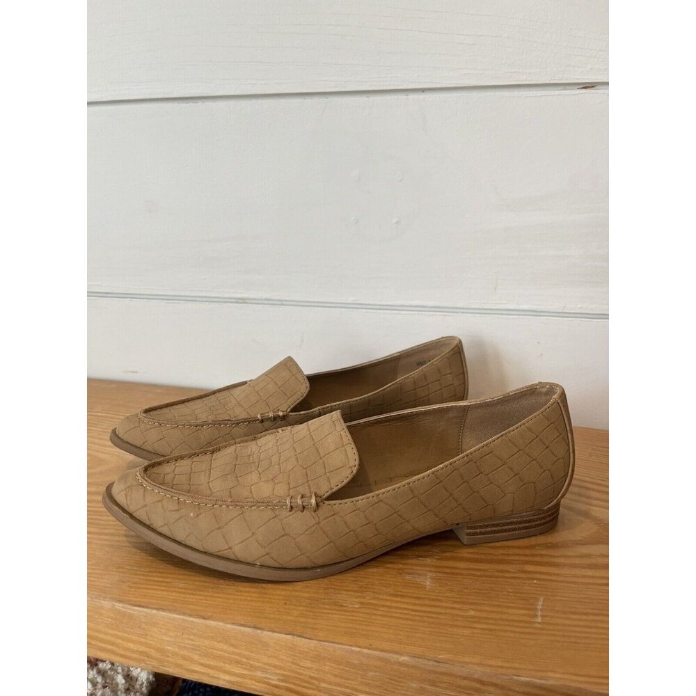 Dolce Vita Women's Island Almond-Toe Loafer Flats Size 8 Pointed Toe